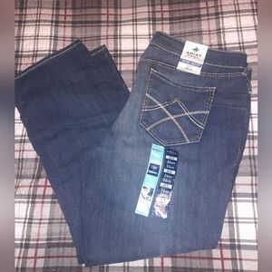 Ariat 24wr NWT Gemstone midrise bootcut jeans plus size